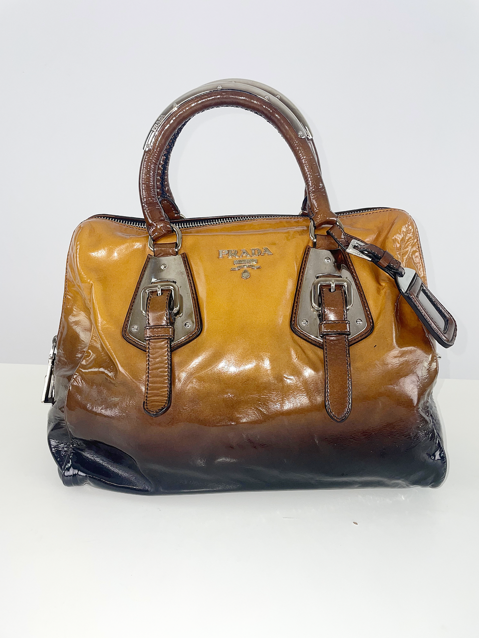 PRADA Nudo/Nero Vernice Sfumata Bauletto Bag