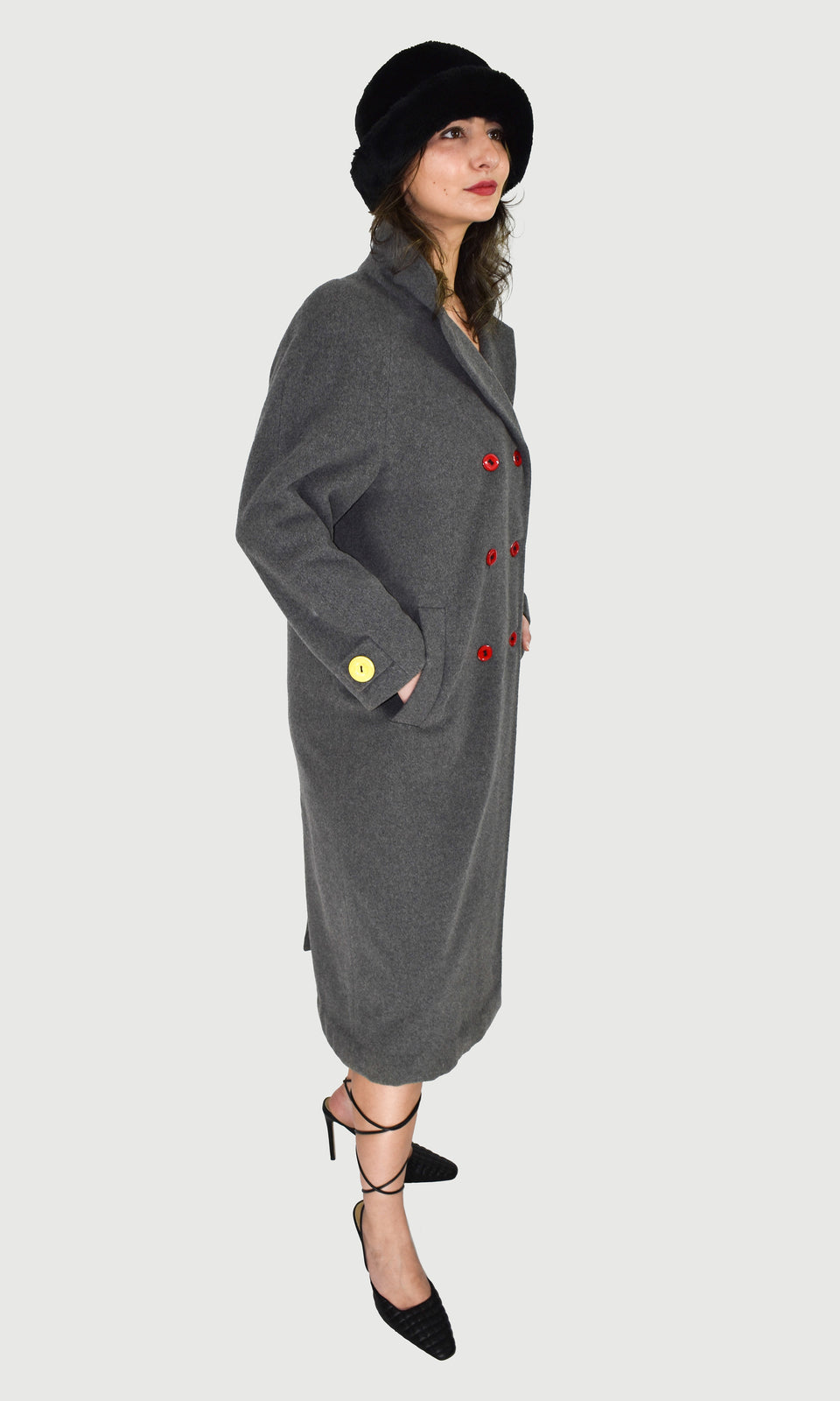 SADEO Revive: Grey Wool & Cashmere Double Breasted Coat
